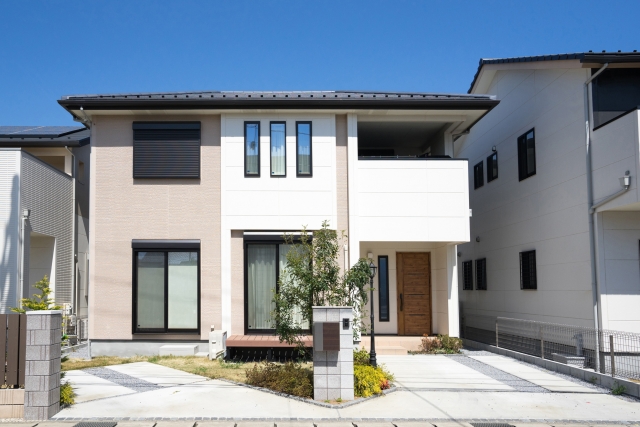 家を建てる時やリフォームで迷いがち 外壁の選び方のコツとは 横浜 川崎のリフォームなら地域密着no 1業界最安値の クラサキのリノベーション市場